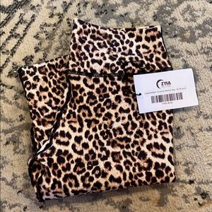 Leopard brilliant scrunchy hi rise 7/8 24”